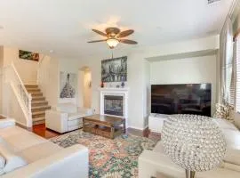 14 Mi to Old Town Temecula Luxe Fallbrook Home!