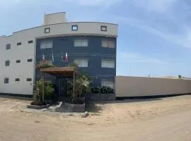 Boulevard Hotel