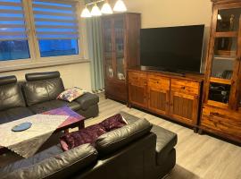 Charmante 2 Zimmer-Wohnung 55qm mit Gartenblick，位于Pokrent的酒店