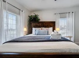 The Miracle Room Dream Estate Inn