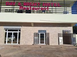 Day And Night Hotel Belmopan，位于贝尔莫潘的酒店