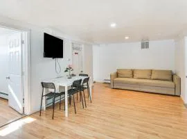 12 Mi to Dtwn Boston Apartment in Braintree