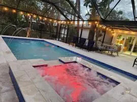 Sunset Villa Pool & Spa Near The Beach