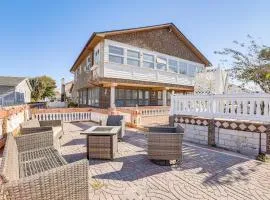 Beachfront Home about 7 Mi to Cape May!