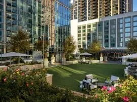 Epicurean Atlanta, Autograph Collection