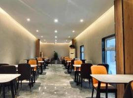 Shell Hotel Shandong Jinan Daming Lake，位于济南历下区的酒店