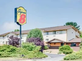 Super 8 by Wyndham Hagerstown I-70