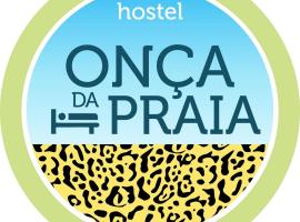 Onça da Praia Hostel，位于维多利亚的酒店