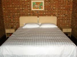 鑫双泉生态度假村，位于怀柔的酒店