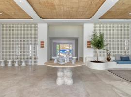 Patmos Aktis, a Luxury Collection Resort & Spa, Greece，位于帕特莫斯的酒店