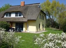 Reetdachhaus Weißdorn 1