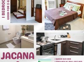 Jacana A 1BR Pico de Loro by PTours，位于纳苏格布的公寓式酒店