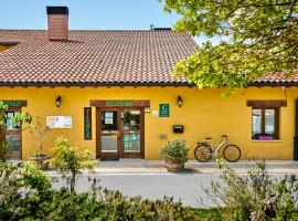 Camping El Roble Verde，位于Anúcita的酒店