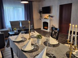 Vēverkalni，位于Vidriži的酒店