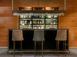 AC Hotel León San Antonio by Marriott