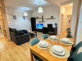 Premier Luxury Lipatti by Glam Apartments，位于蒂米什瓦拉的自助式住宿