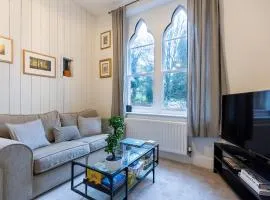 HIGH SAINT COTTAGE - Stunning 3 Bed Accommodation located in Ripon, North Yorkshire