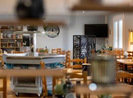 L Escale，位于Ports的低价酒店