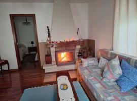 Casita acogedora en el centro del pueblo，位于奥波里尼奥的度假屋