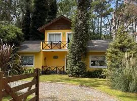 Casa Cariló - Pet friendly, Cambicha Encantada
