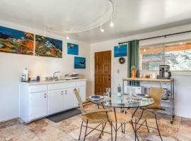 Artsy Studio with Patio 25 Mi to Santa Fe