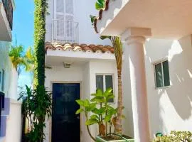 Real Del Mar Tijuana Apt for 2 guests