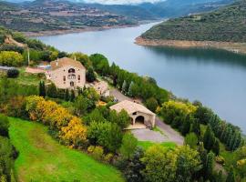 Masia Mas d'en Bosch Casa Rural Baronia de Rialb，位于莱里达的酒店