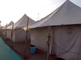 Kumbhmela Camp Stay By Sachcha，位于Prayagraj的豪华帐篷