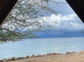 Camp marcilla，位于科隆的酒店