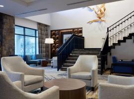 Courtyard by Marriott Thousand Oaks Agoura Hills，位于阿古拉山的酒店