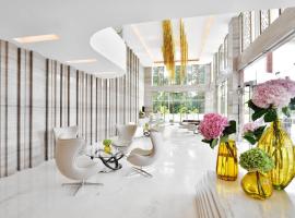Renaissance Lucknow Hotel, Gomti Nagar，位于勒克瑙的酒店