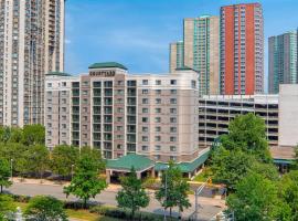 Courtyard By Marriott Jersey City Newport，位于泽西市的酒店