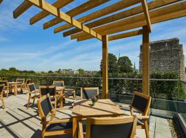 Courtyard by Marriott Oxford City Centre，位于牛津的酒店