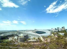 Olympic Park Gem 2 bedroom condo -Pool Gym Parking 17