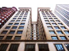 Hotel Saint Louis, Autograph Collection，位于圣路易斯的酒店