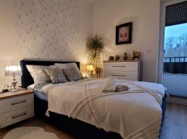 Apartament Chodzież blisko jeziora，位于霍杰日的酒店