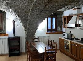 Casa Grande Taverna Marianna，位于普拉吉拉托的酒店