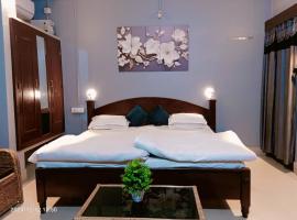 Hazarika Lodge and Homestay，位于Tezpur的酒店