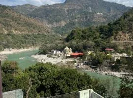 Himalayan Stay Lighthouse