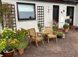 顿哈林之家酒店