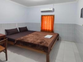 Khazanah Room Syariah，位于Demangan的酒店