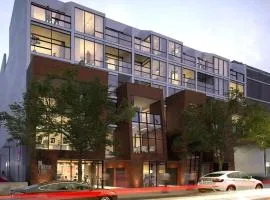 Brand new 1 bedroom apartment in Canberra Centre