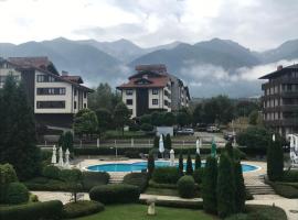 ASPEN GOLF RESORT Ski & Spa RELAX APARTMENT，位于班斯科的海滩酒店