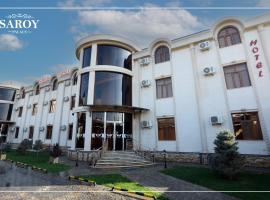 Hotel Saroy palace in Qarshi city，位于卡尔希的酒店