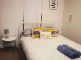 Epping Central new 2 bedroom Apartment，位于Epping的酒店