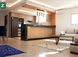 Beachside Retreat Rabat - Zayane Homes，位于特马拉的酒店