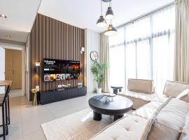Luxury 1BR Penthouse with Skyviews，位于沙迦的酒店