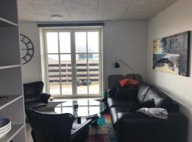 Bredgade 20, Thyborøn，位于曲博伦的酒店