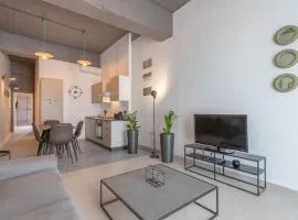 Sliema Modern-Retro Chic Style Home by the Sea