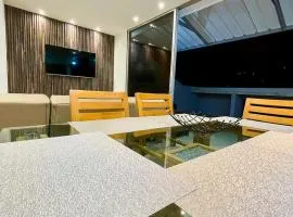 601S Penthouse moderno con Parqueo Incluido